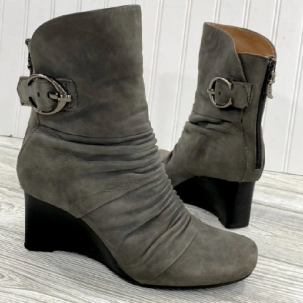 Earthies Chelsea Dark Gray Vintage Leather